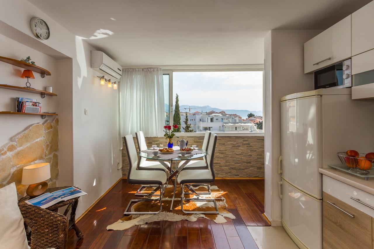 Beach Split Apartments Exterior photo